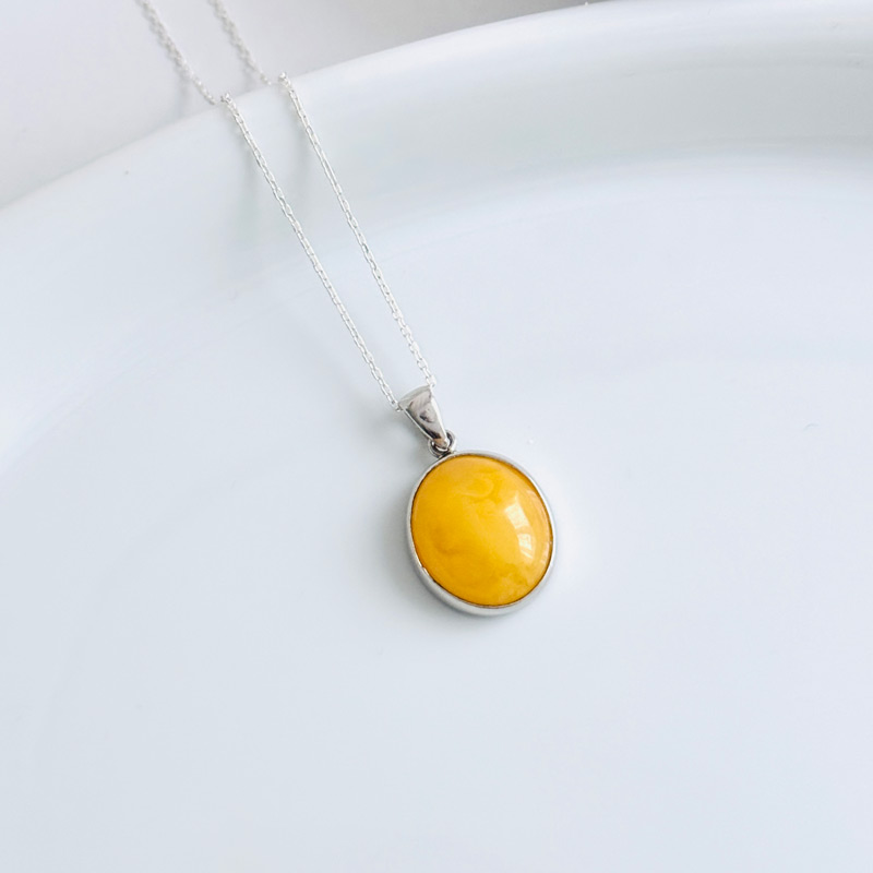 925 Silver Natural Baltic Amber Pendant - Drop Shape