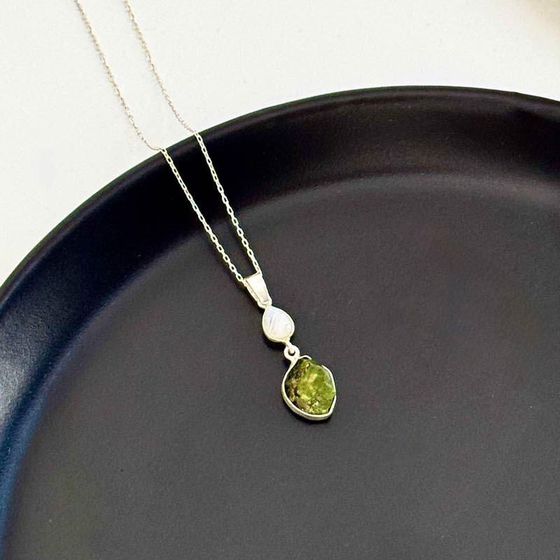 925 Silver Natural Peridot & moonstone Necklace - Raw Shape