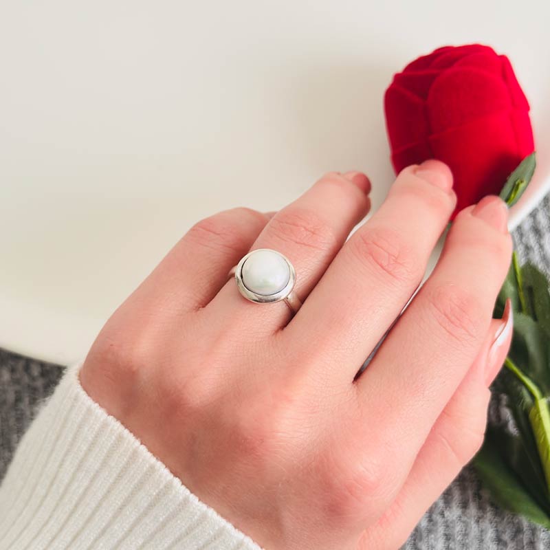 925 Sterling Silver White Pearl Ring