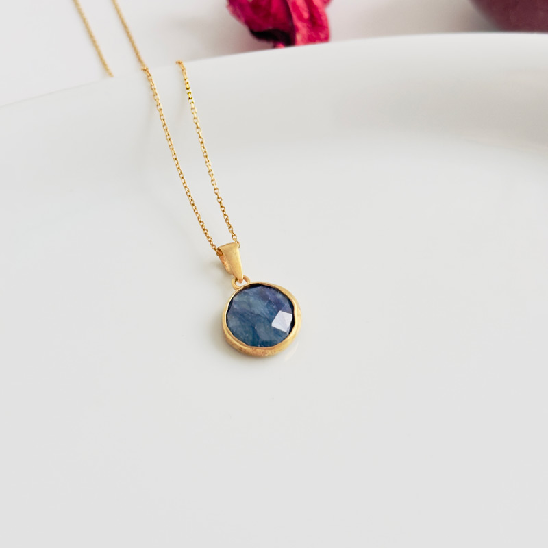 925 Sterling Silver Blue Sapphire stone Necklace