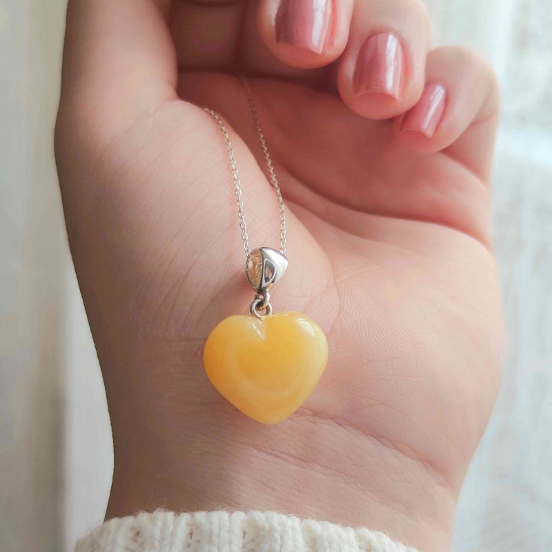 925 Silver Natural Baltic Amber Pendant -  Heart of Love