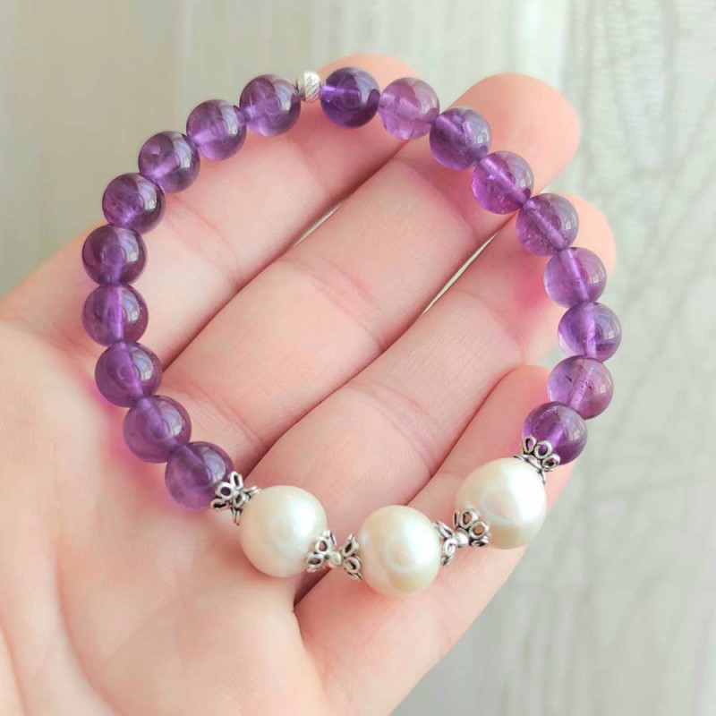 8mm Natural Amethyst Bracelet + Pearl