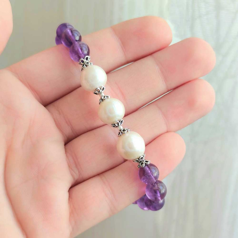 8mm Natural Amethyst Bracelet + Pearl