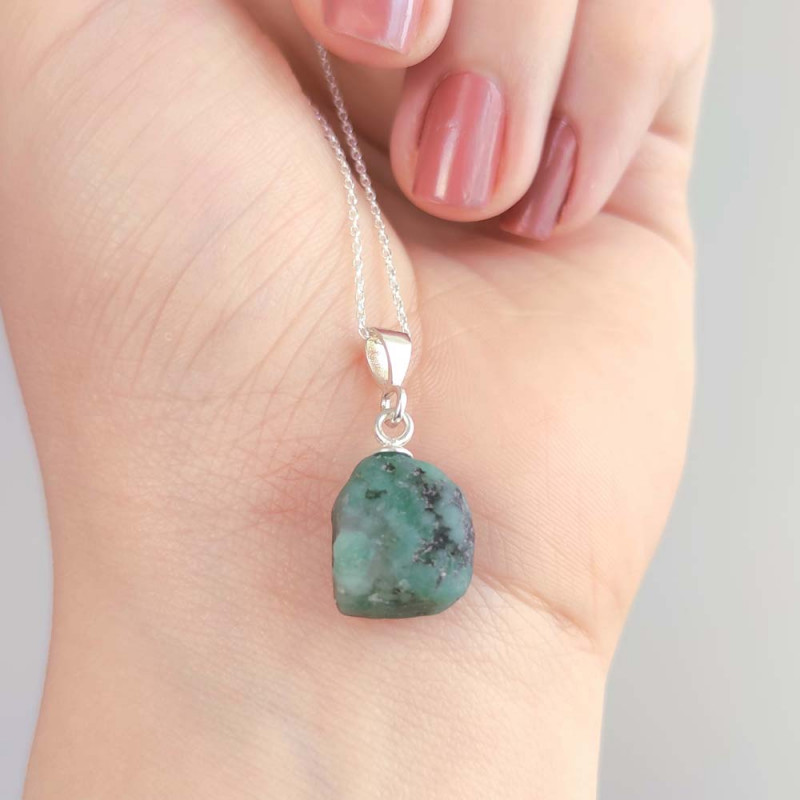 925 Sterling Silver Tiny Emerald Stone Pendant - Raw Shape