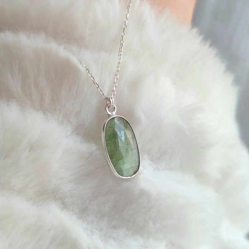 925 Silver Green Kyanite Stone Pendant