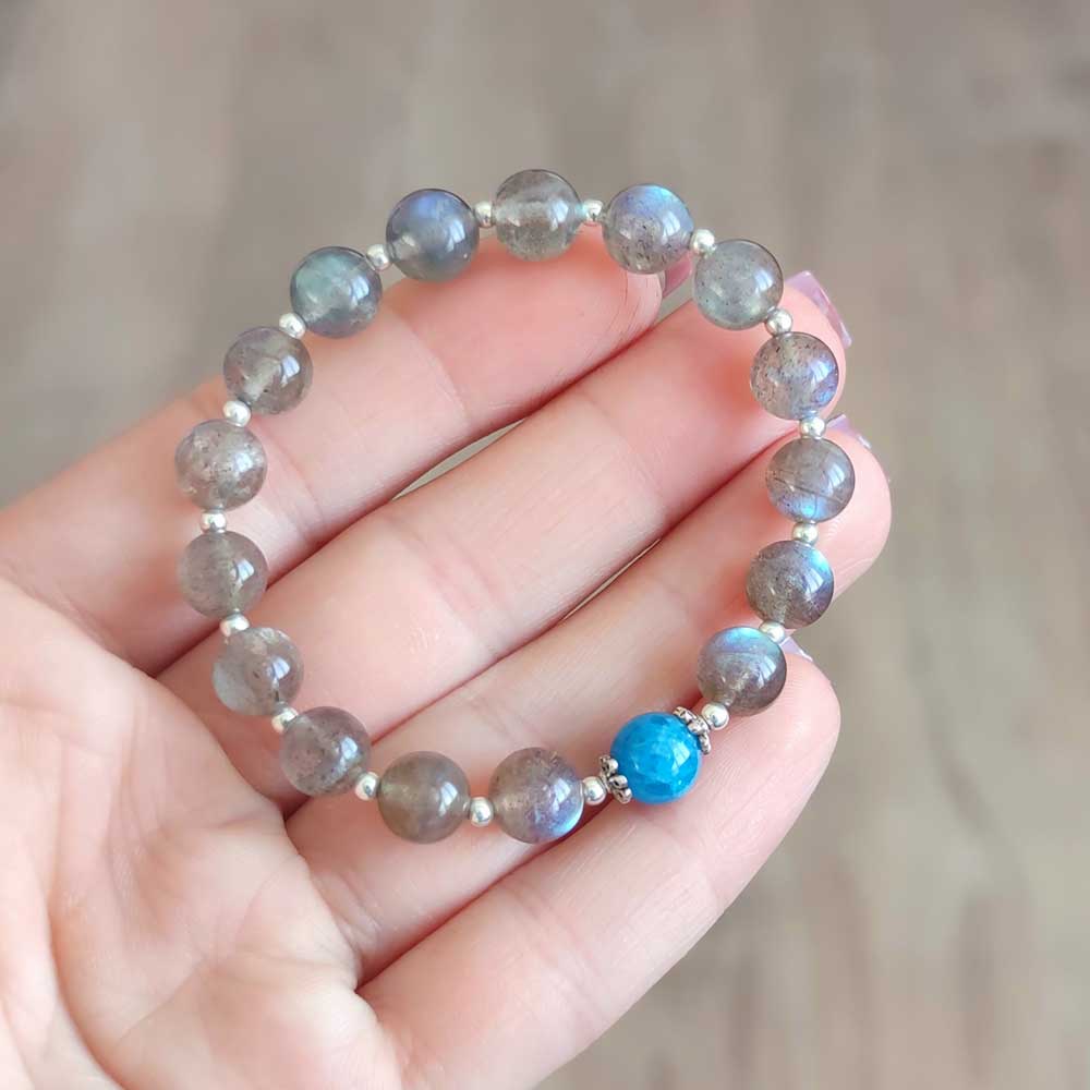 8mm Labradorite Stone & Blue Apatite Stone