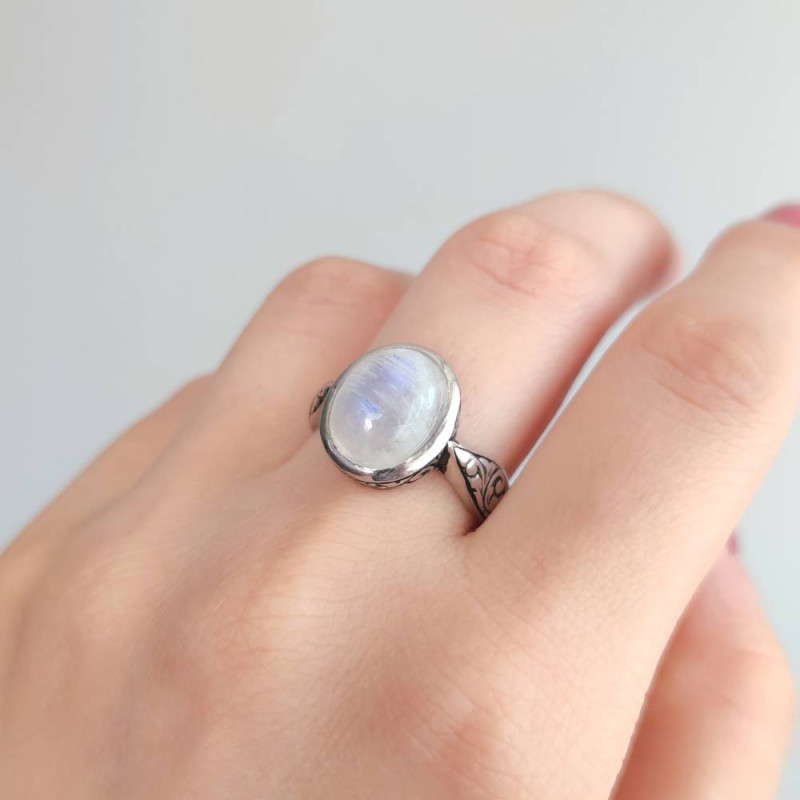 925 Silver Natural Moonstone Ring - Special Ring Design