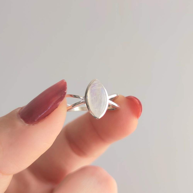 925 Silver Natural Moonstone Ring