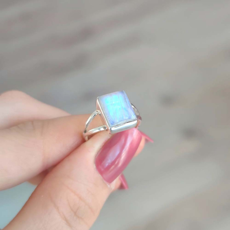 925 Silver Natural Moonstone Ring