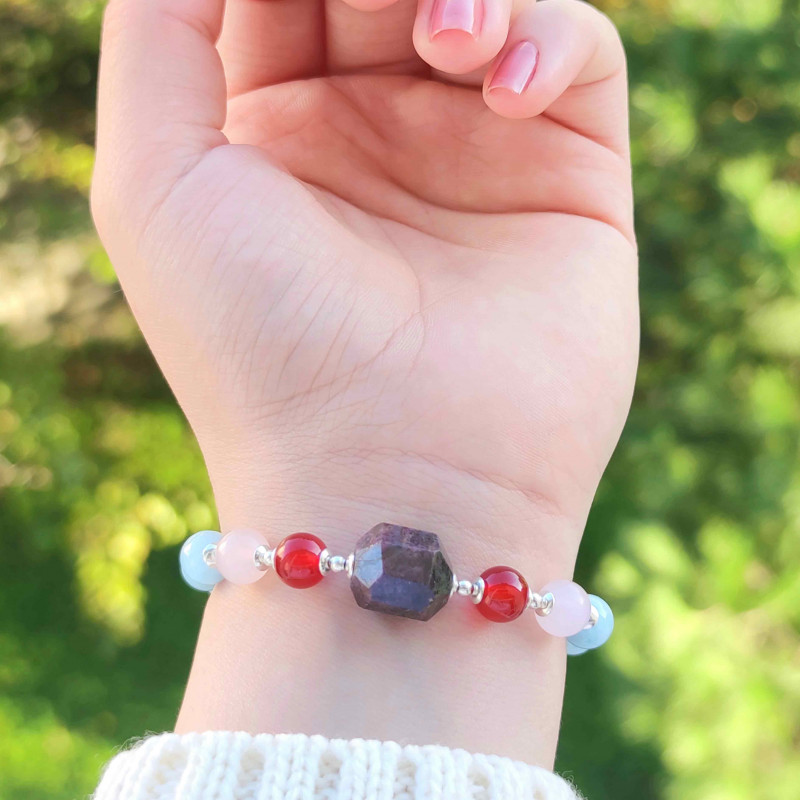 8mm Natural Aquamarine , Red Agate , Tourmaline & Rose Quartz Bracelet