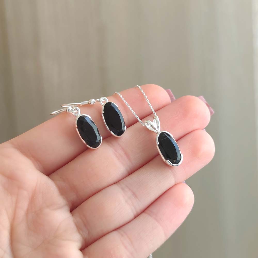 925 Stering Silver Black Onyx Set ( Pendant + Earring )