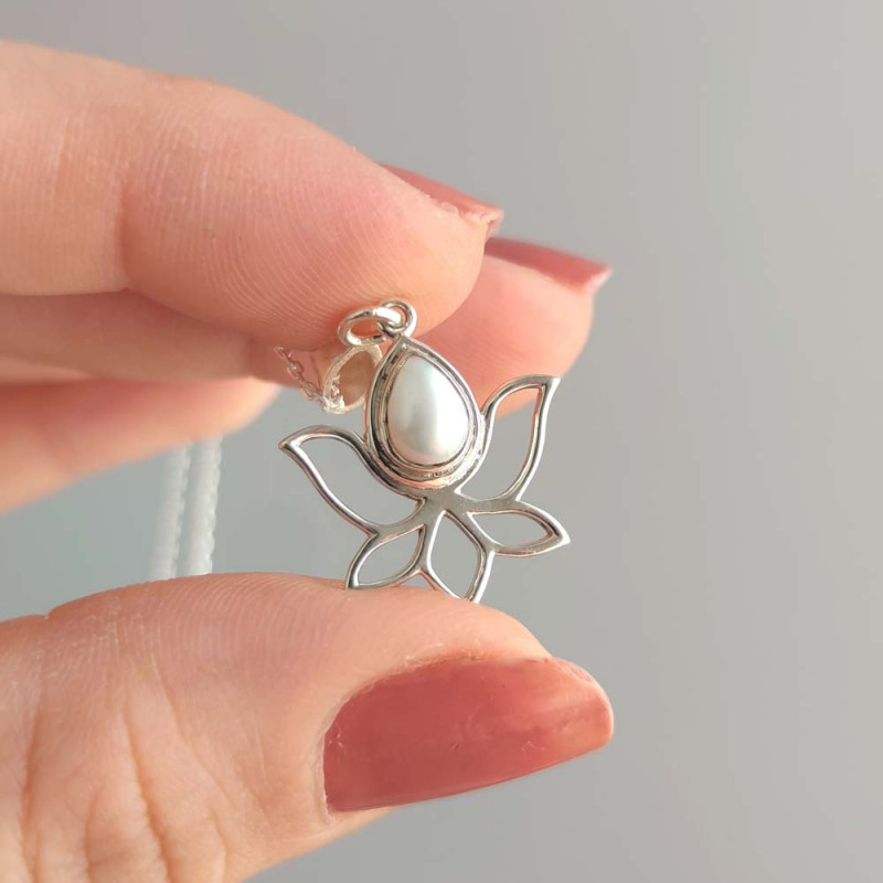 925 Sterling Silver White Pearl Pendant